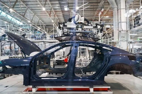 小米新机硬核技术全面爆发，无车战略下的教育市场新思考